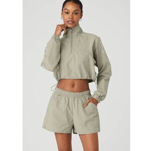 Alo Alumni Crop Quarter Zip Jacket in Limestone